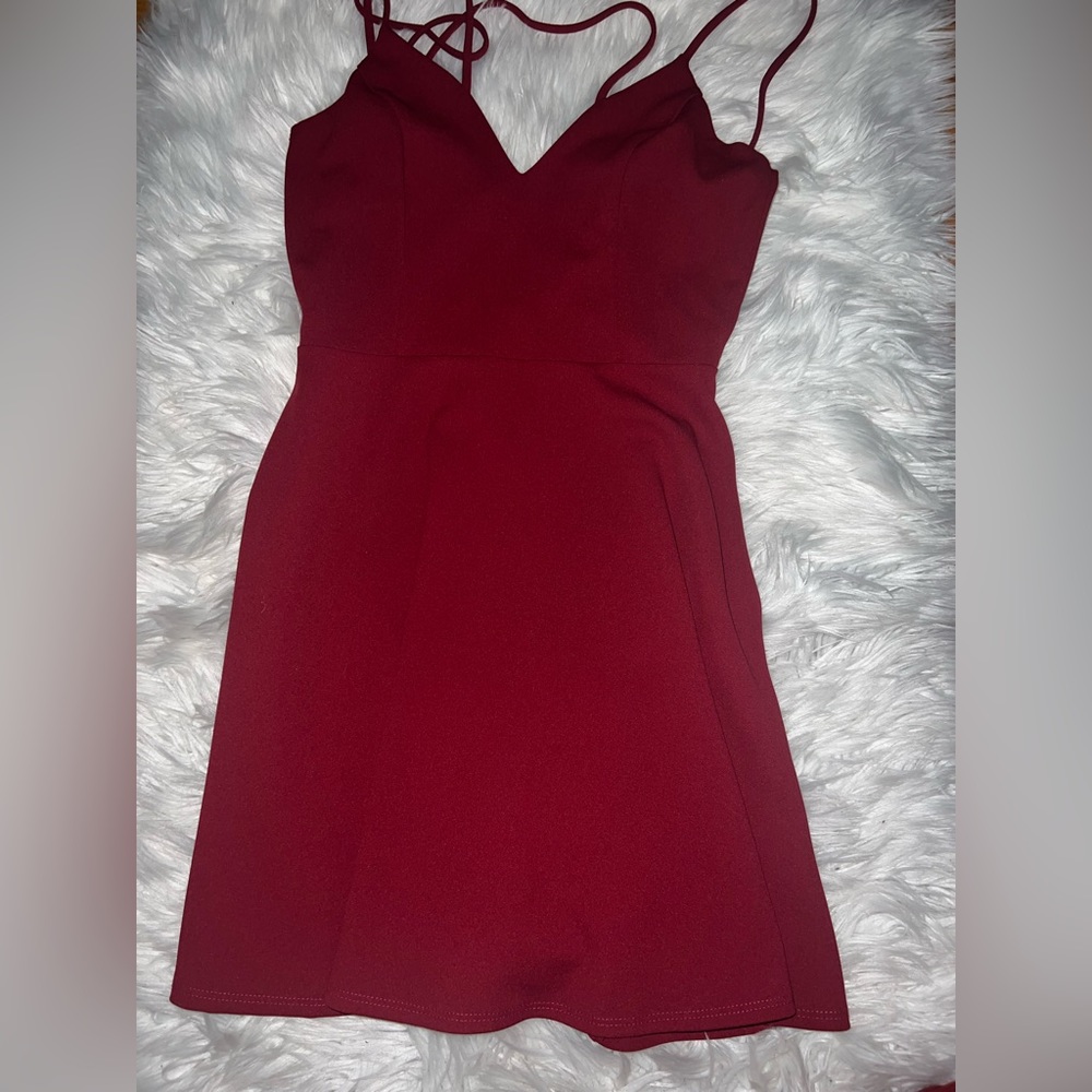 windsor "flirty and frilly pleated skater dress" - M - burgundy